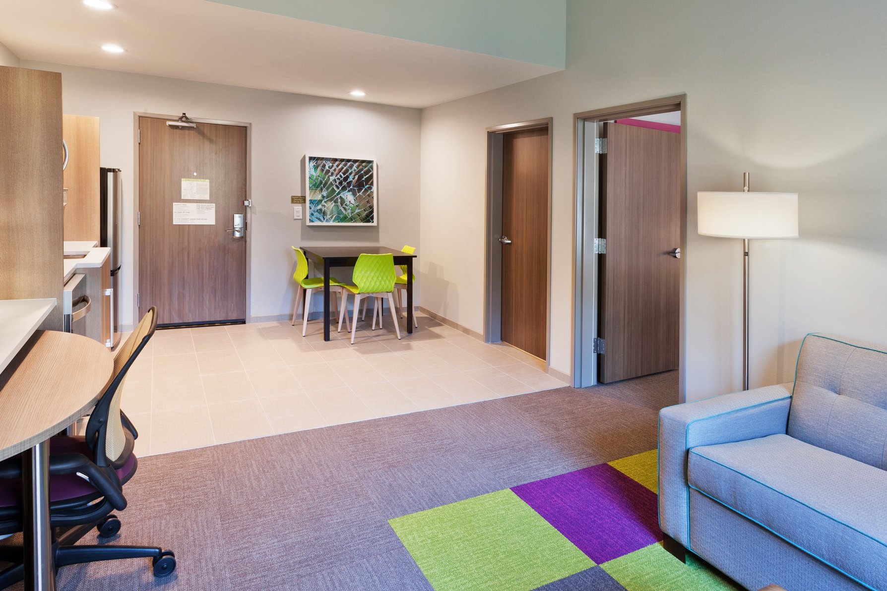 Home2 Suites by Hilton Alpharetta Room Type - 1KING ACC TUB STE NONSMOK