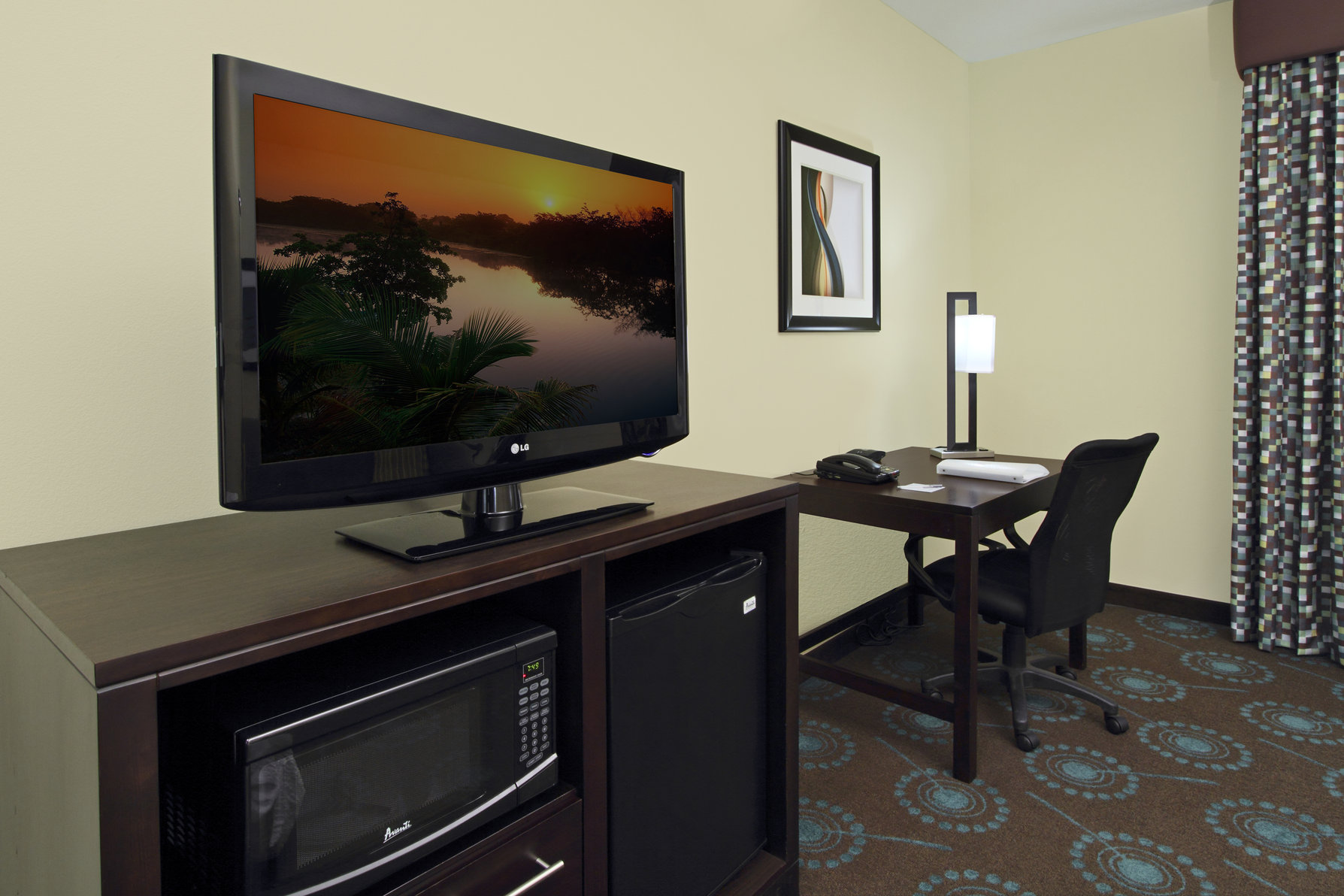Hampton Inn Beeville Room Type - 1 KNG HEARING ACC NOSMOK