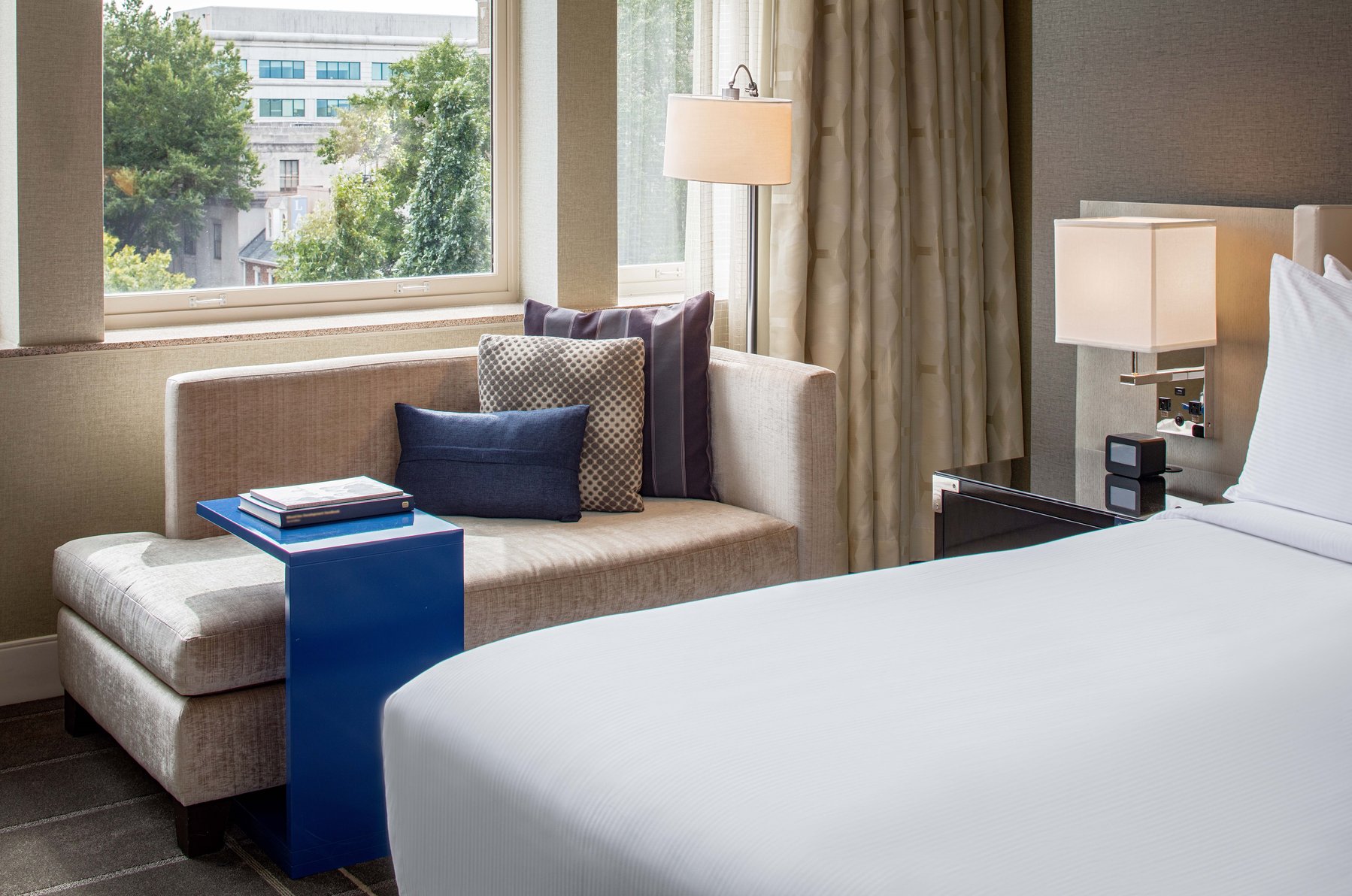 Hilton Richmond Downtown Room Type - 2 QUEEN BEDS DELUXE