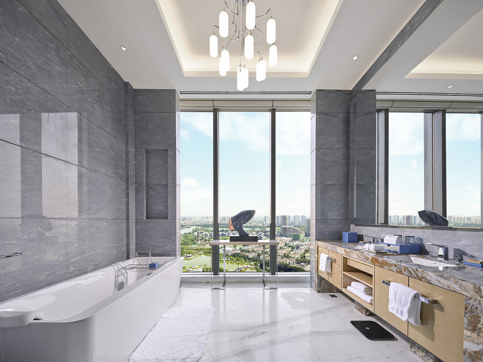 Hilton Beijing Tongzhou Room Type - KING AMBASSADOR SUITE