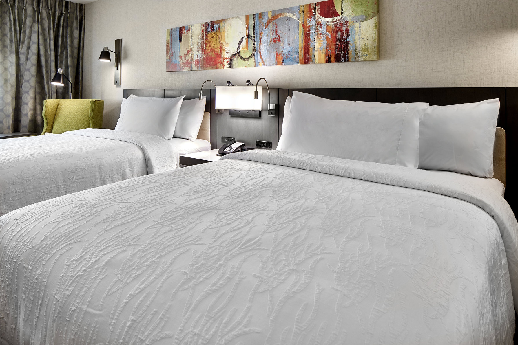 Hilton Garden Inn Roslyn Room Type - 2 QUEEN BEDS