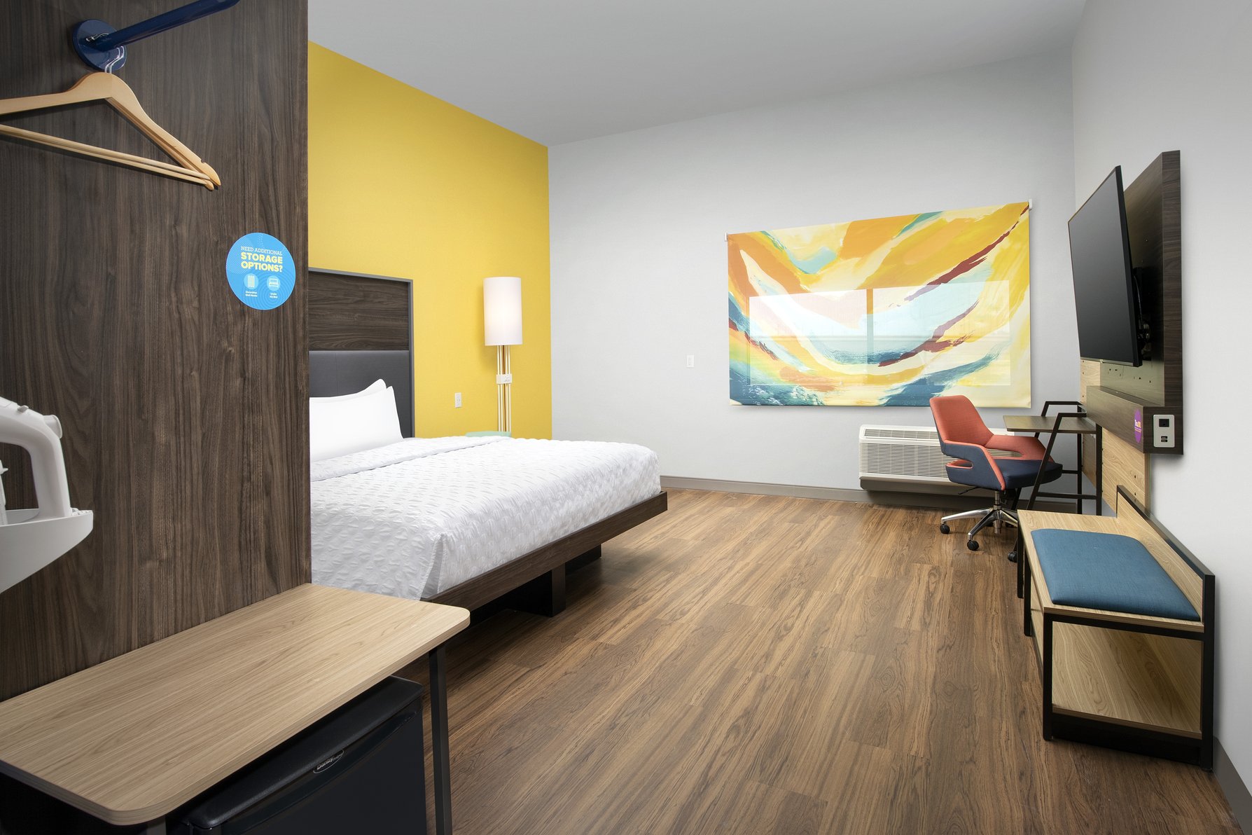 Tru by Hilton Lubbock Southwest Room Type - 1 KING HEARING ACCESSIBLE