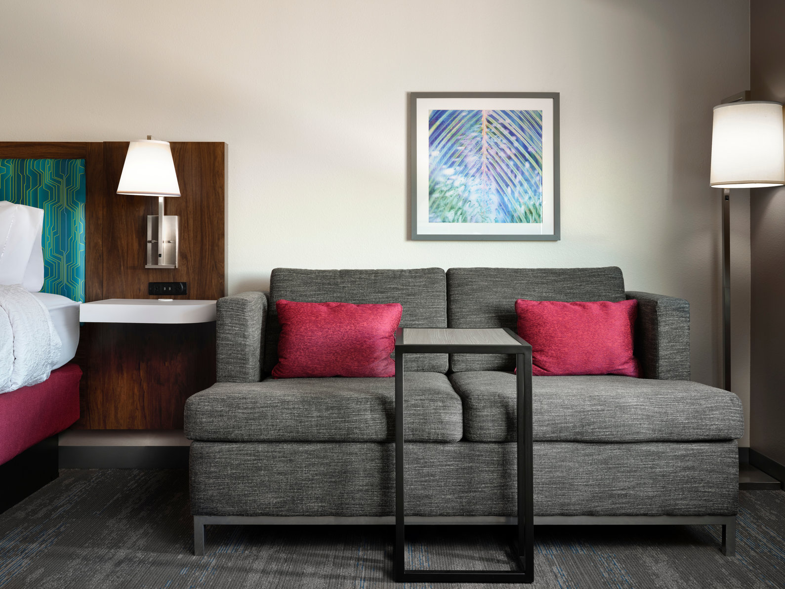 Hampton Inn by Hilton Pinellas Park St Petersburg Room Type - 1 KNG HEAR ACC SFBD FRG NS