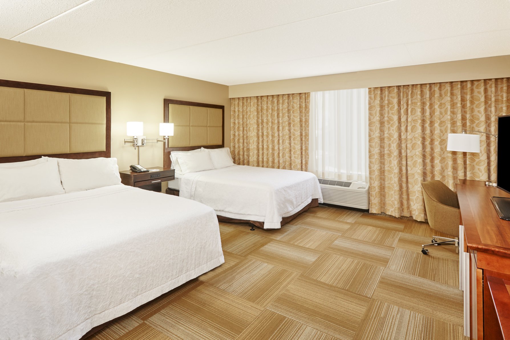 Hampton Inn by Hilton Lafayette Room Type - 2QNS ACC TUB STUDIO NOSMOK