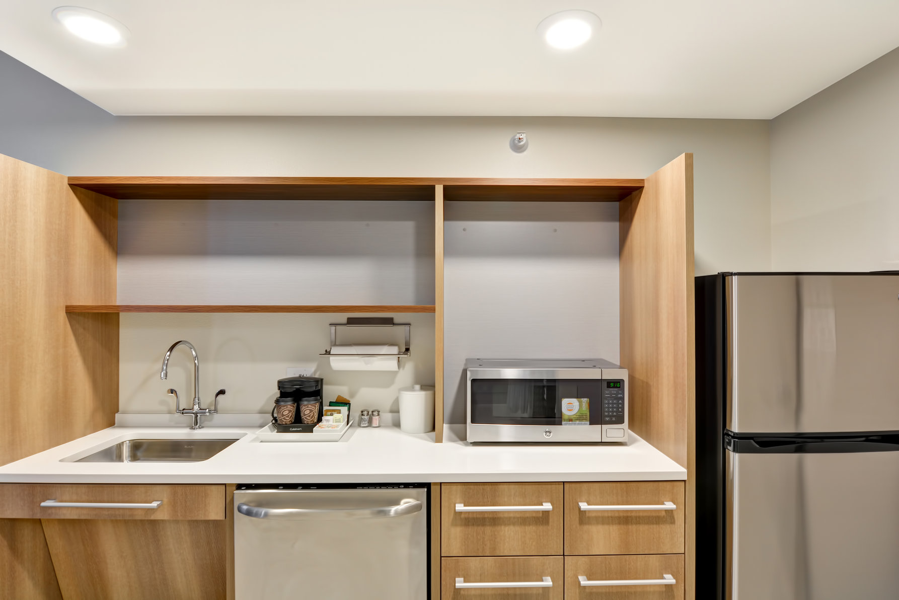 Home2 Suites by Hilton Lafayette, IN Room Type - 1KG MOB HR RI SHWR STUDIO