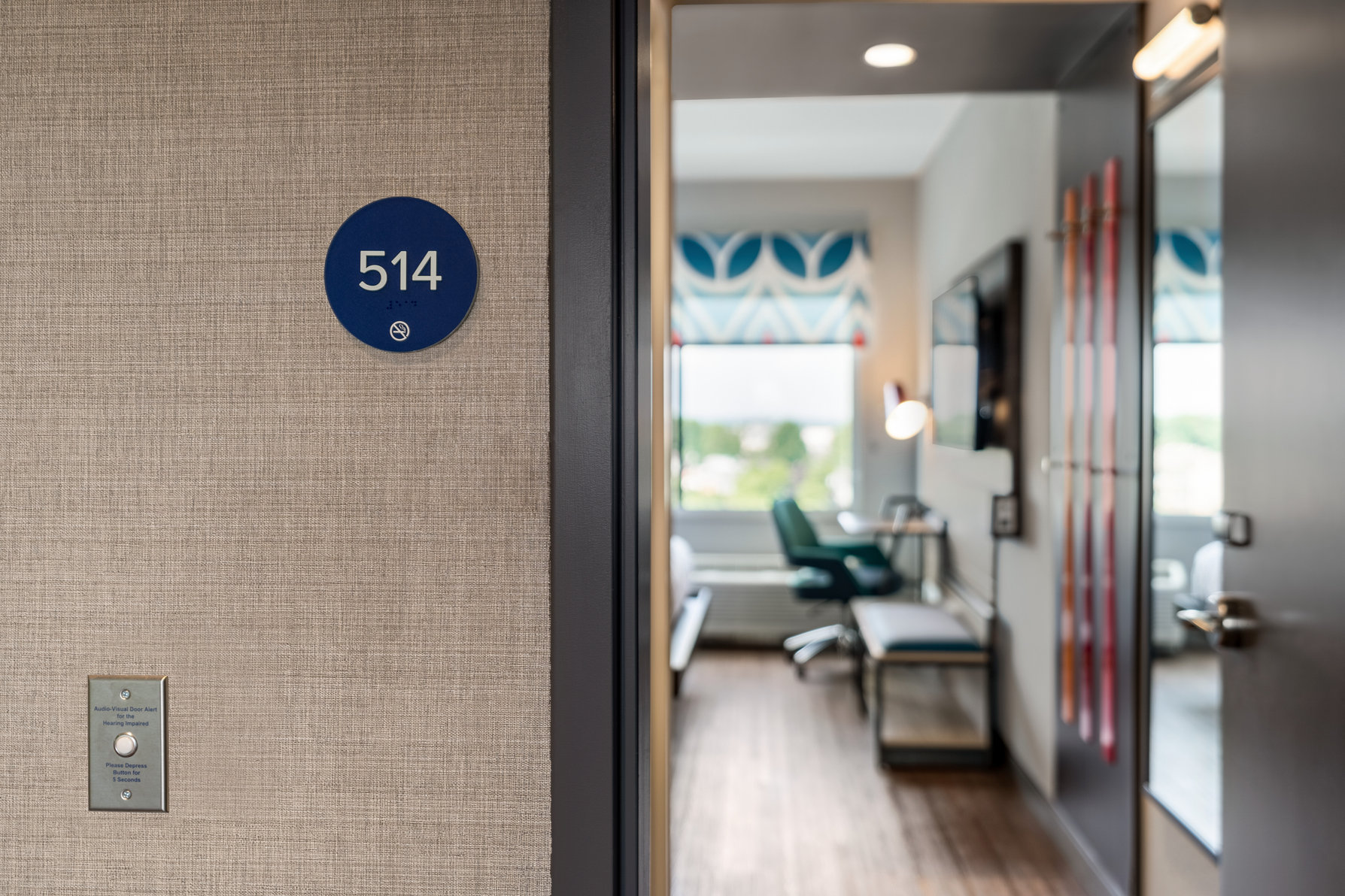 Tru By Hilton Hershey Chocolate Avenue Room Type - 1 KING HEARING ACCESSIBLE