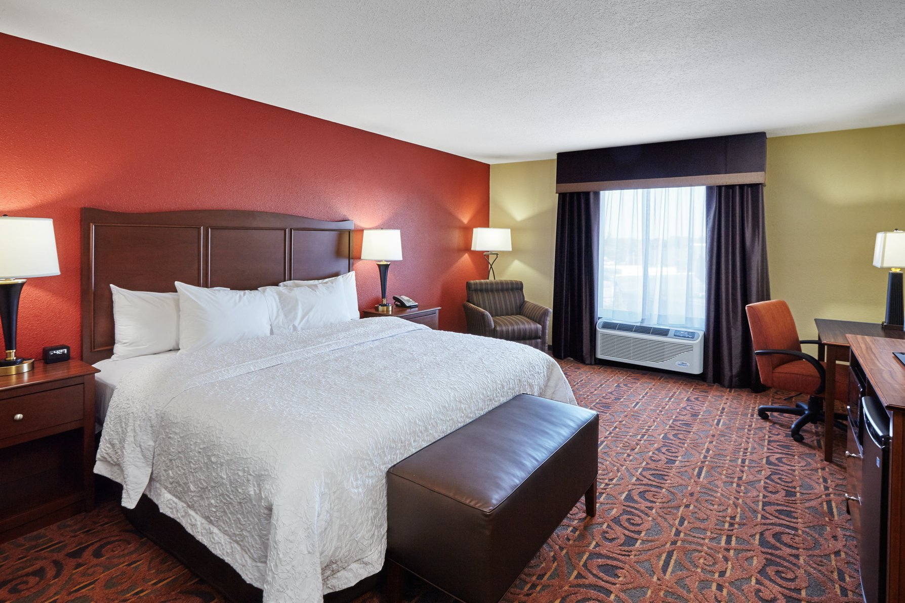Hampton Inn & Suites by Hilton Milwaukee/Franklin Room Type - 1 KNG ACC ROLLIN SHWR NS