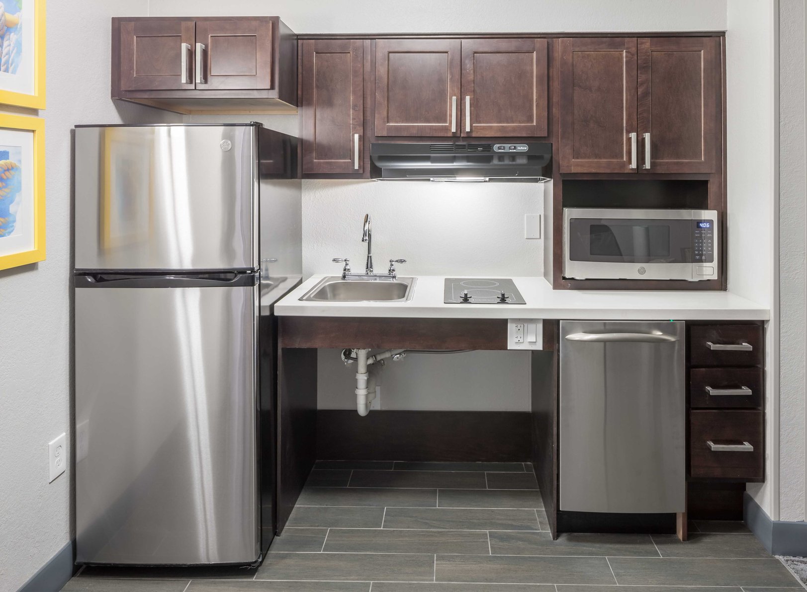 Hampton Inn & Suites Miami-Doral Dolphin Mall Room Type - 1 KN ACC RI SHWR STE NS