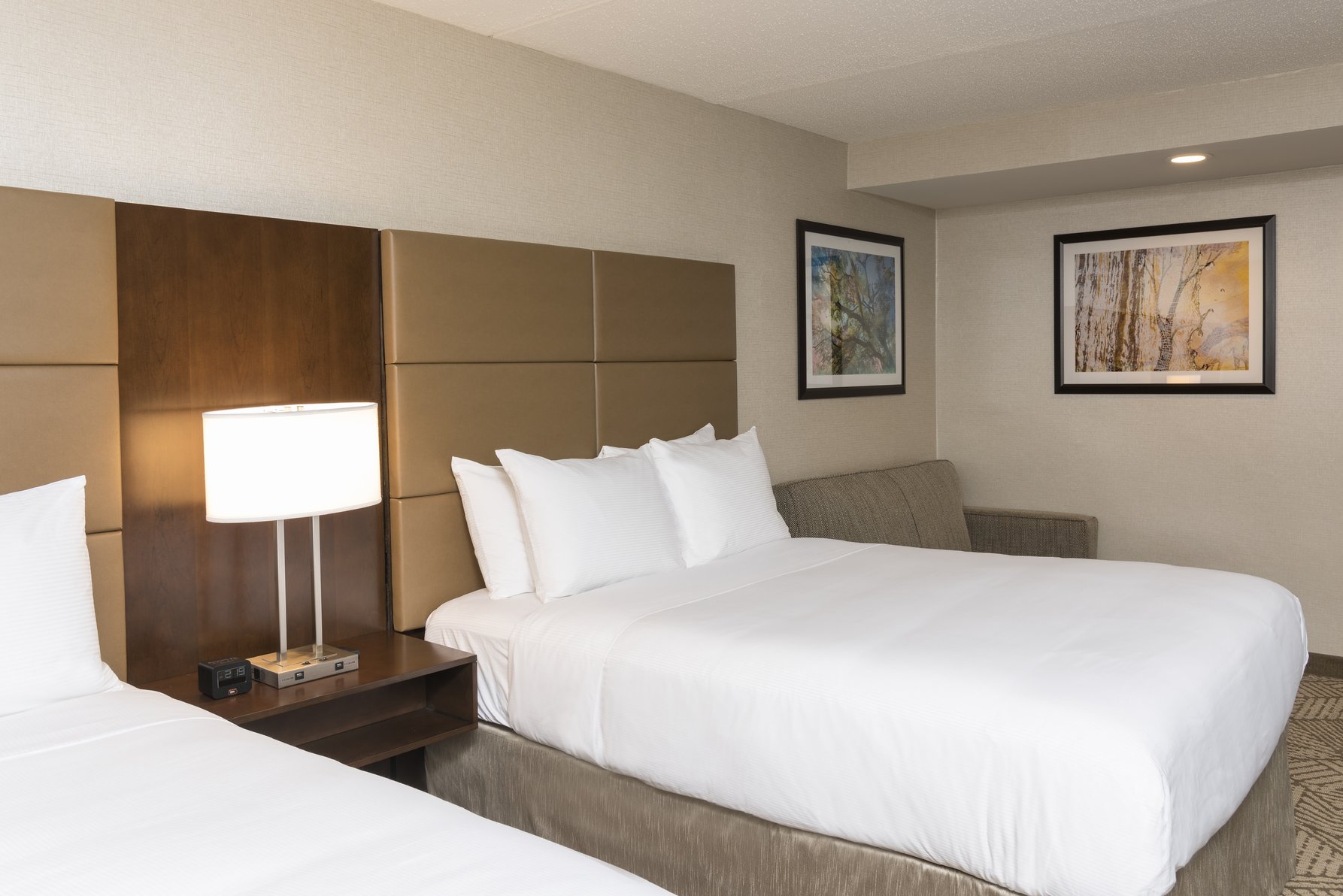 Doubletree by Hilton Pleasant Prairie Kenosha Room Type - 2 QUEENS DELUXE
