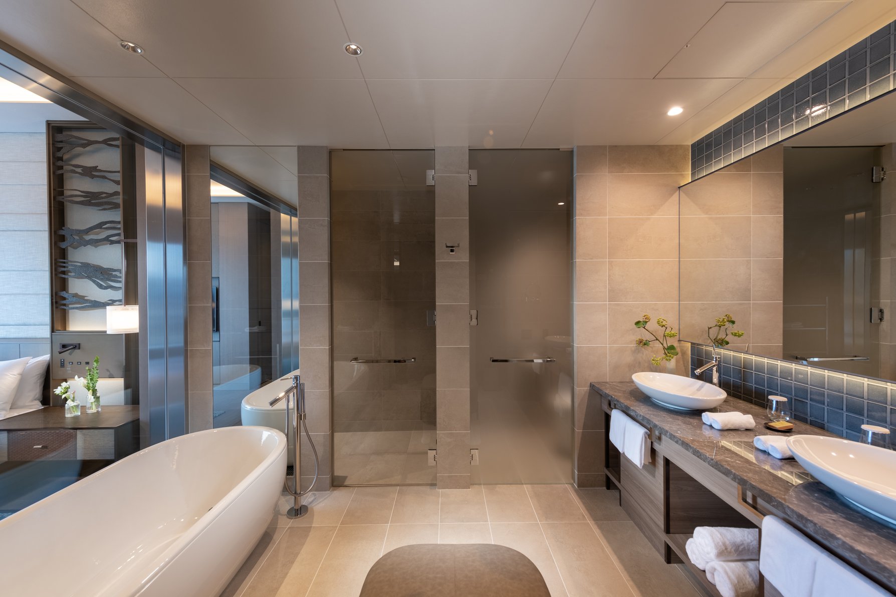 Hilton Hiroshima Room Type - KING PRESIDENTIAL SUITE