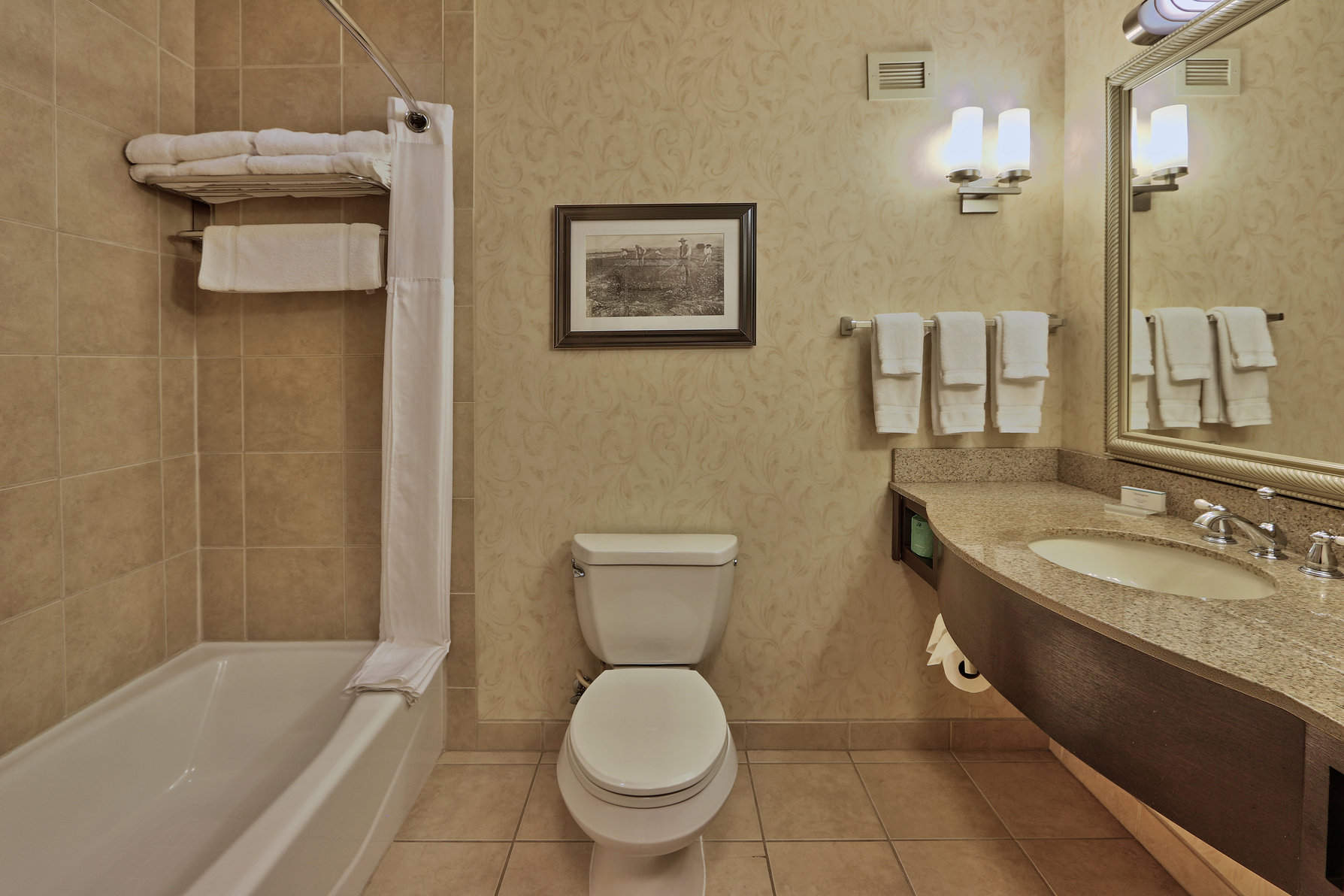 Hilton Garden Inn Las Cruces Room Type - 2 QUEEN ACC RM W BATHTUB
