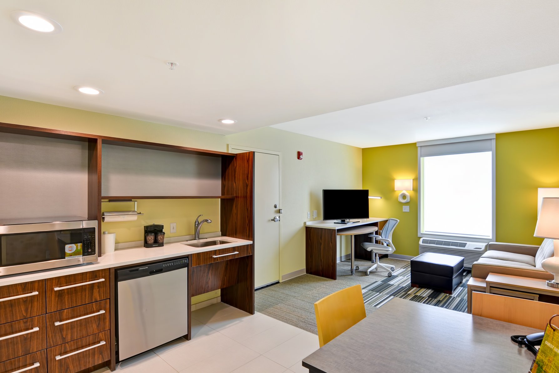 Home2 Suites By Hilton Helena Room Type - MV 1 BDRM SUITE 1 QUEEN NS