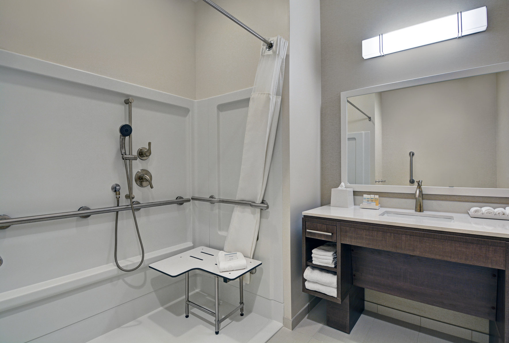 Home2 Suites by Hilton Melbourne Viera Room Type - 1KING MOB HR 3X3TRNSHWR NS