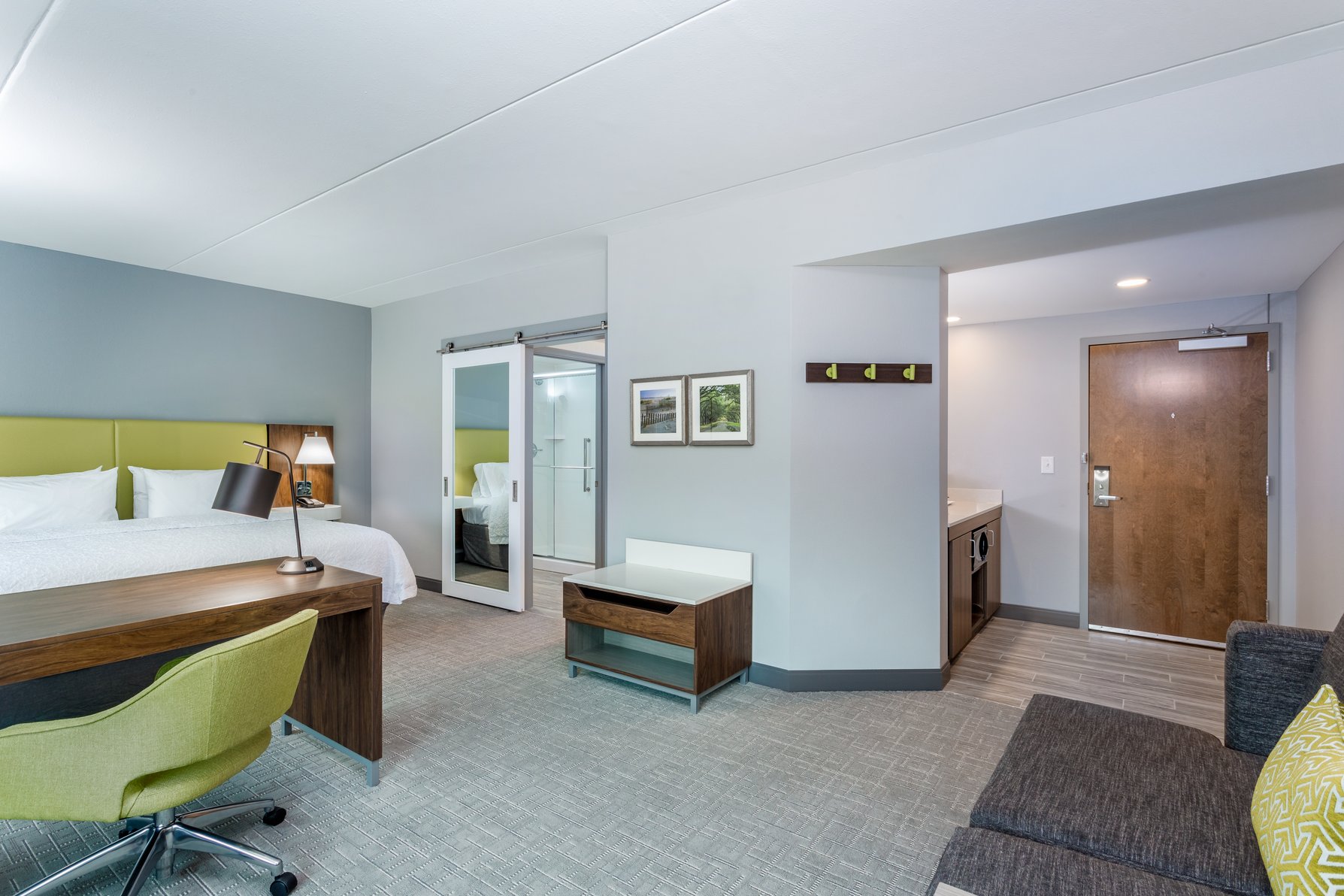 Hampton Inn & Suites Saraland Mobile AL Room Type - 1KN MOB HEA ACC RIS STU NS
