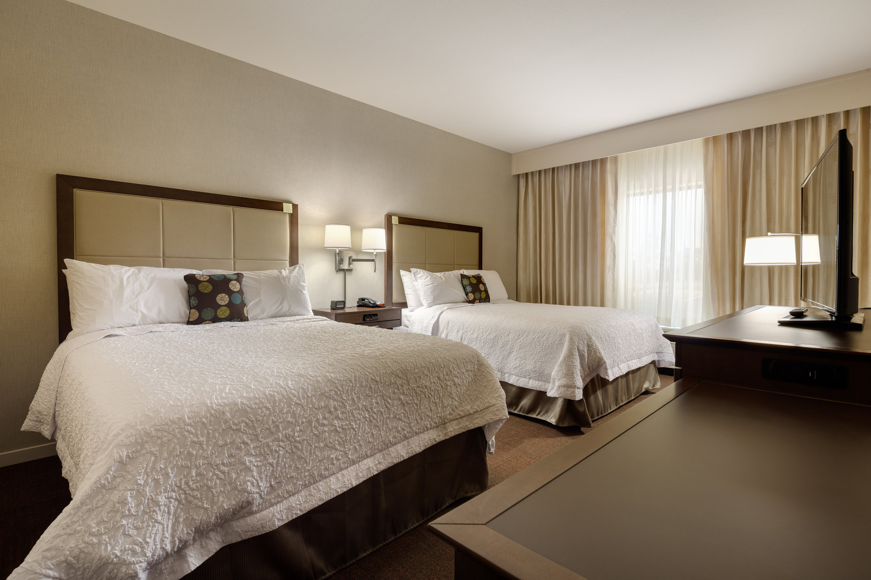 Hampton Inn by Hilton Morristown, I-81 Room Type - 2QN MOB HEARING ACC TUB NS