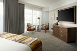 Tower, Studio Suite, 1 King, Corner room