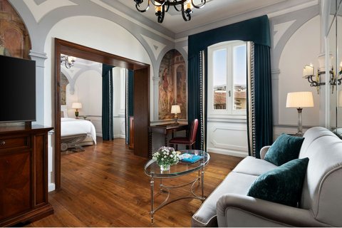 Classic Junior Suite Fiorentino View