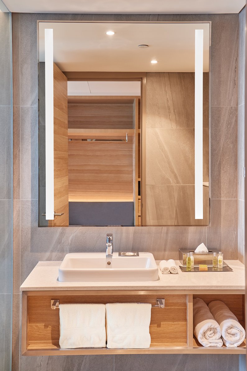 DoubleTree by Hilton Perth Waterfront Room Type - TWIN GSTR PANORAMIC CITYVW