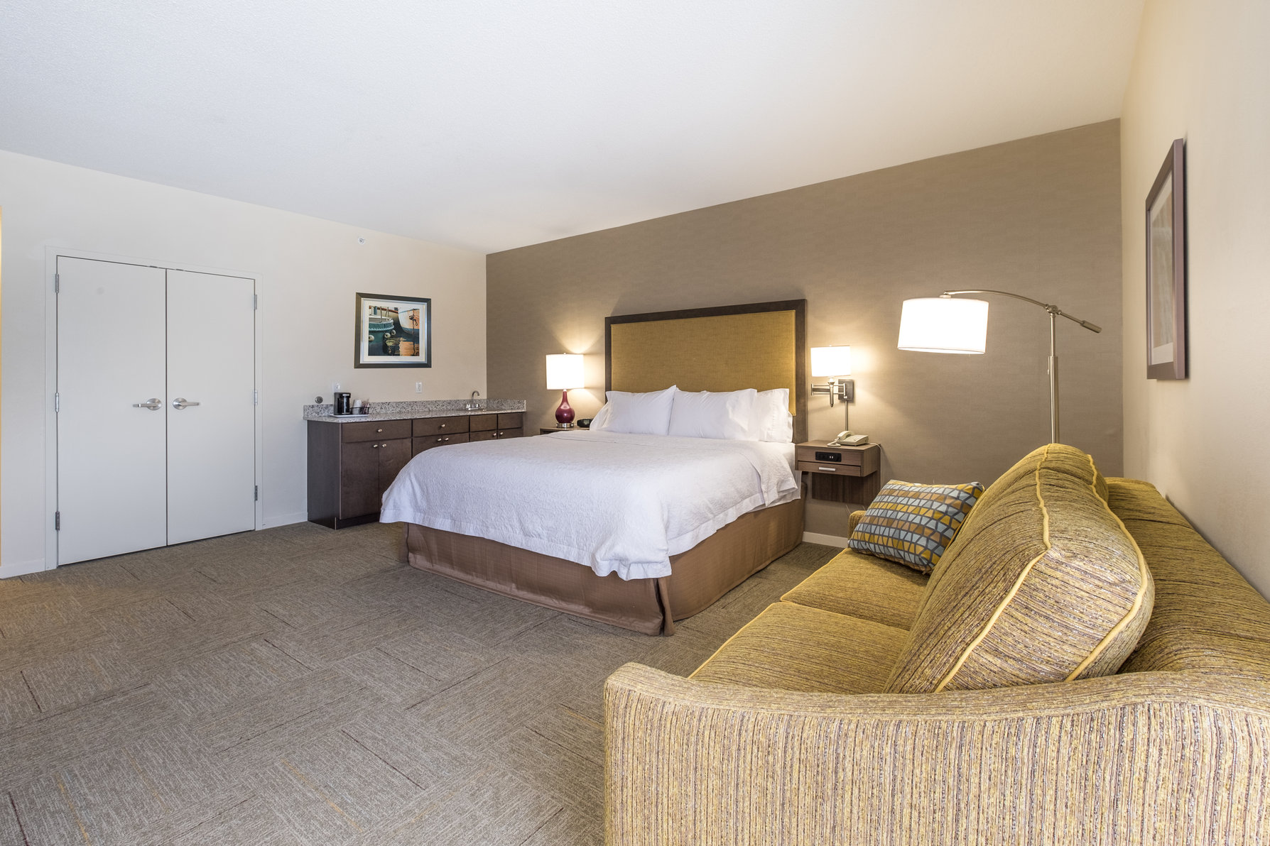 Hampton Inn by Hilton Waterville Room Type - 1 KN ACC TUB STUDIO NOSMOK