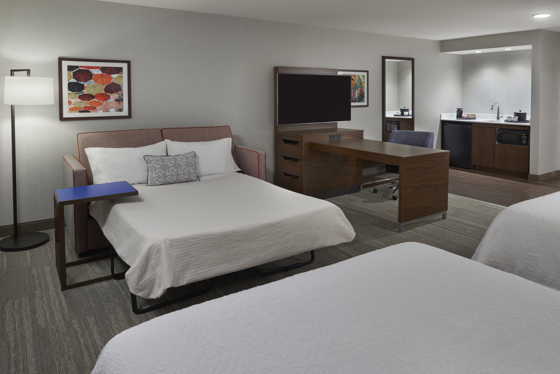 Hampton Inn & Suites by Hilton Montreal-Dorval Room Type - 2 QUEEN  STUDIO NO SMK