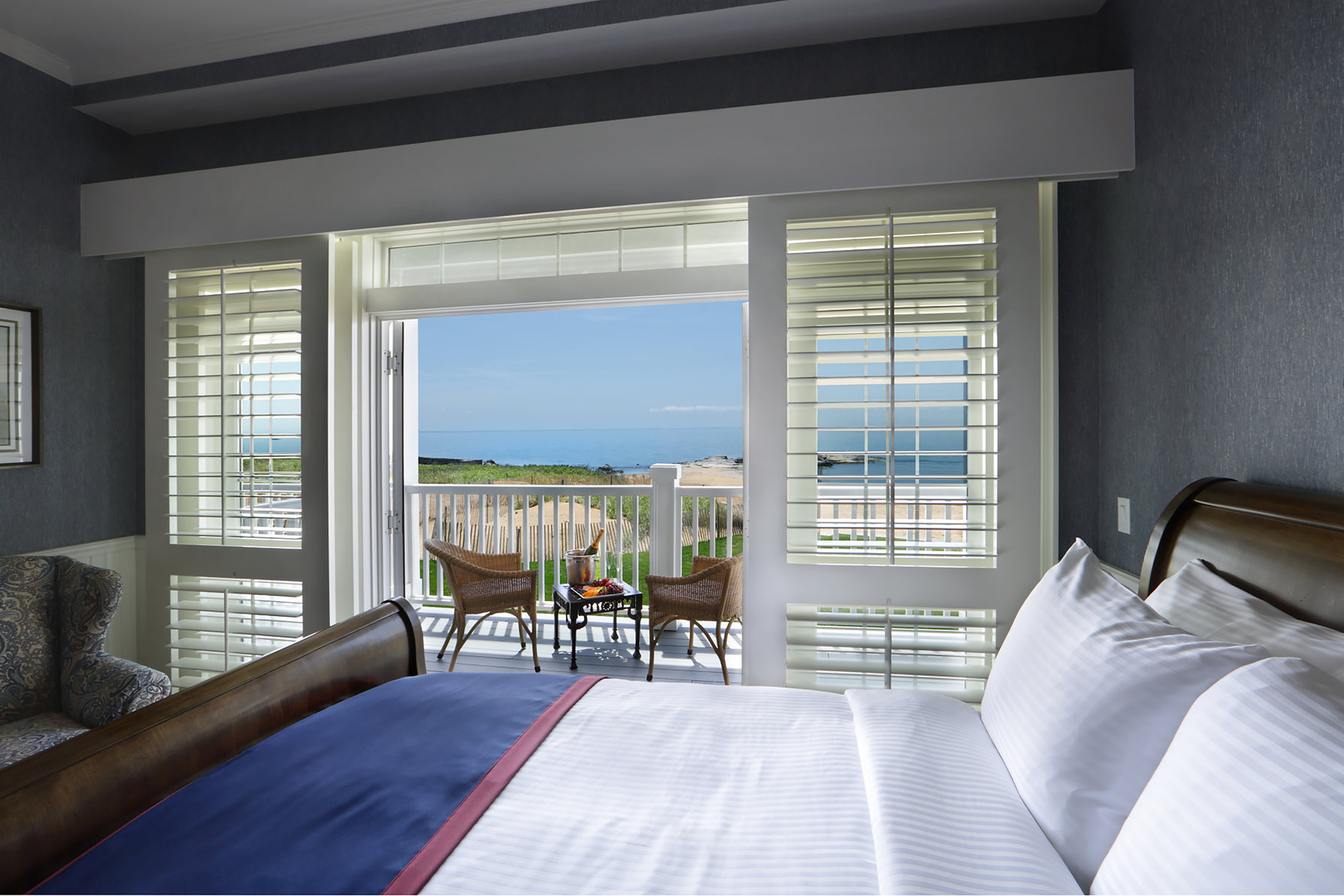 Madison Beach Hotel Room Type - 1 KING BED SOUTH WING