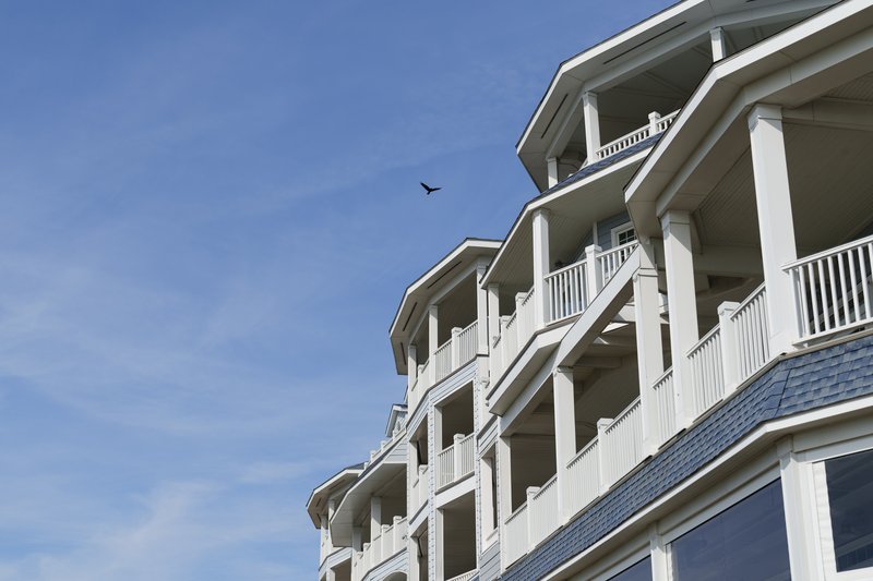 Madison Beach Hotel, Curio Collection by Hilton