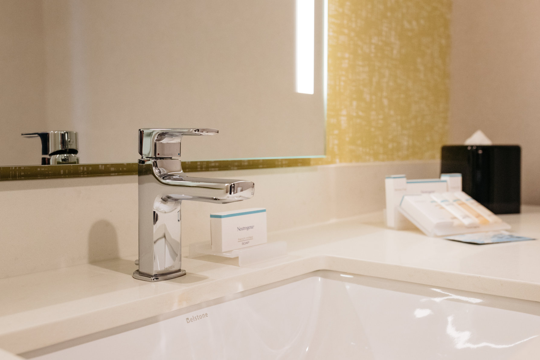 Hilton Garden Inn - Madison Sun Prairie Room Type - 1 KG DLX MOB HEA ACC W TUB
