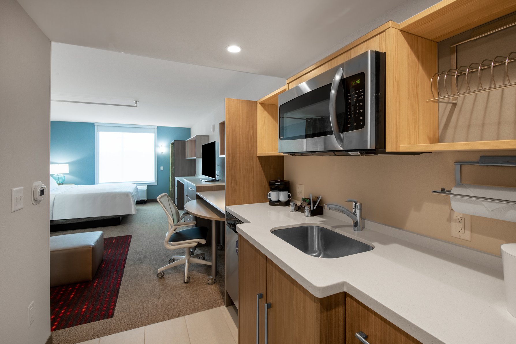 Home2 Suites by Hilton Phoenix Airport North, AZ Room Type - 1KG MOB HR RI SHWR STUDIO