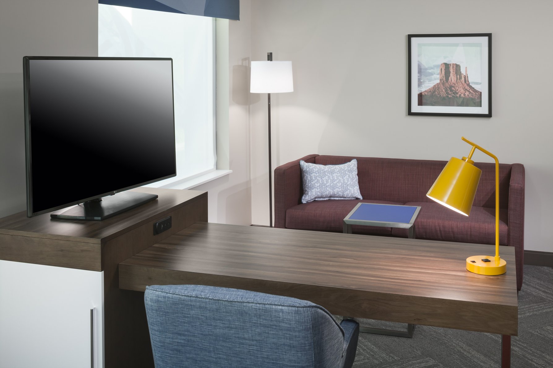 Hampton Inn & Suites by Hilton Phoenix Downtown Room Type - 1KG MOB HEA ACC RIS STU NS