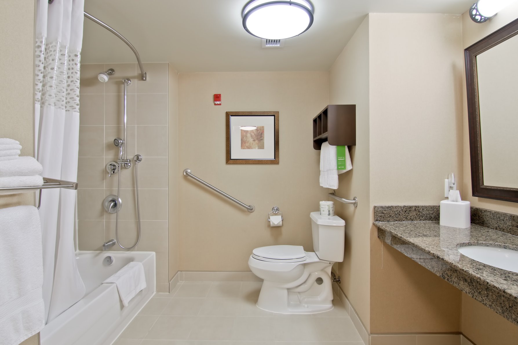 Hampton Inn by Hilton North Bay Room Type - 1 KING ACCESS SOFA BED NS