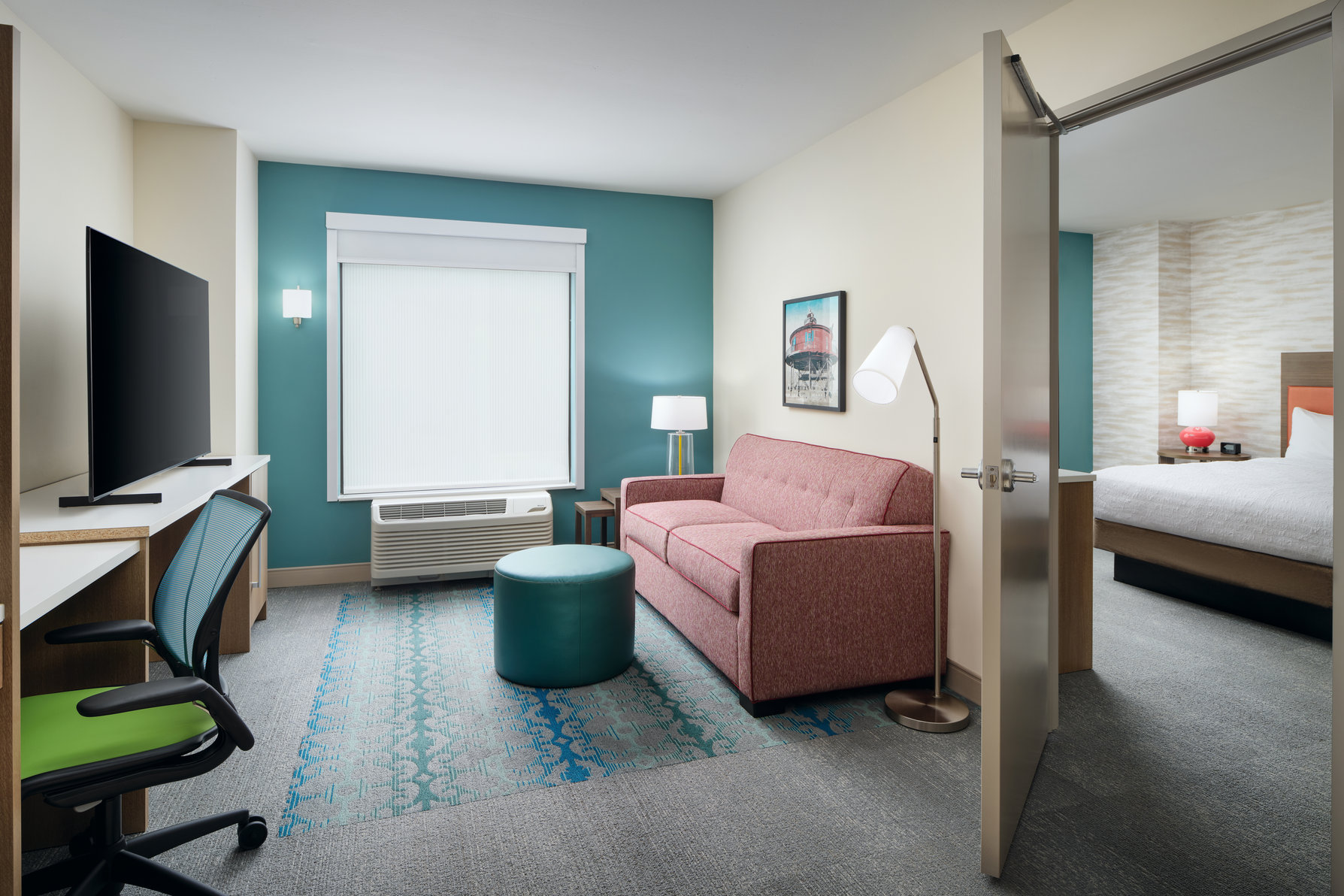Home2 Suites by Hilton Towson Room Type - 1KING ACC TUB SUITE