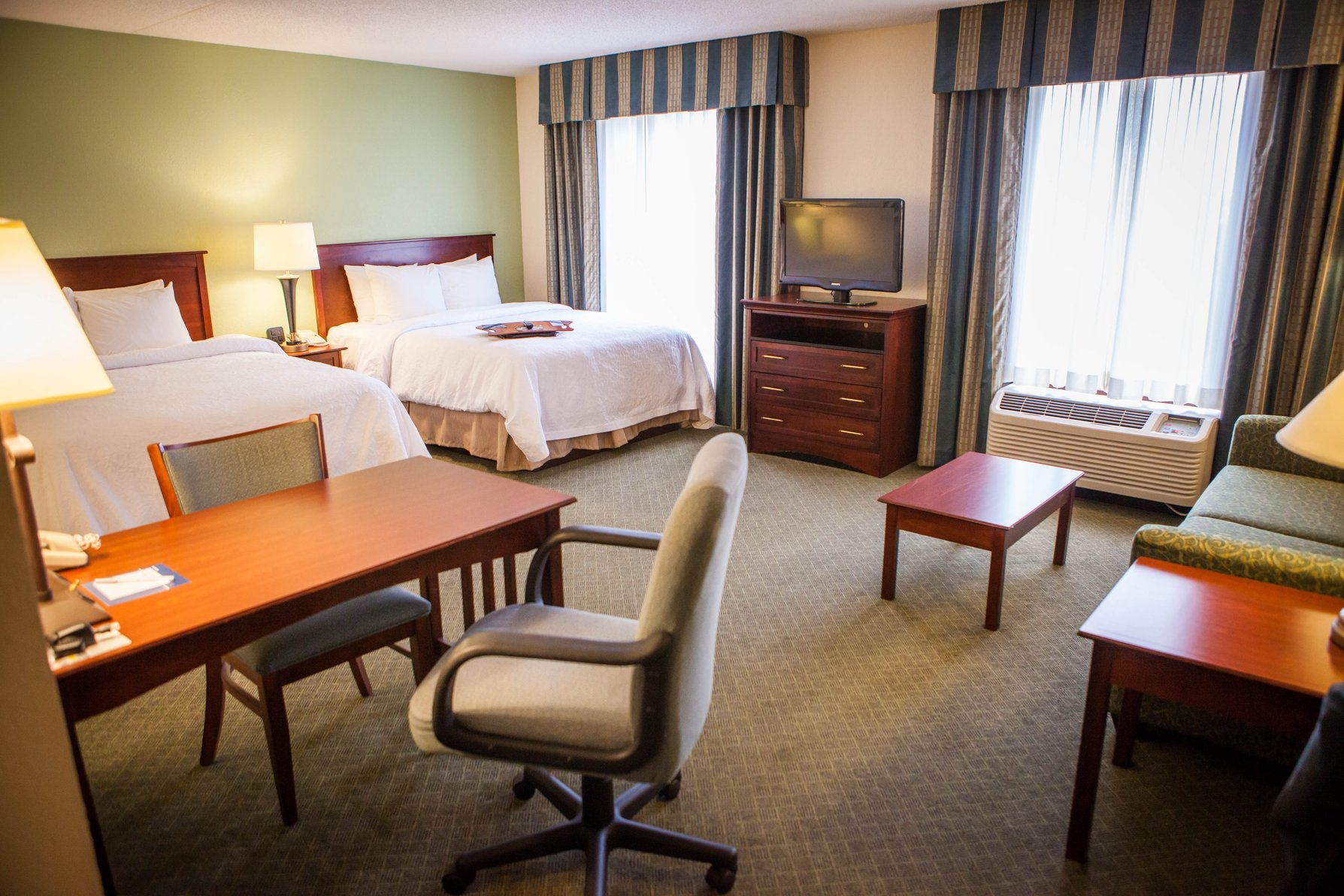 Hampton Inn & Suites, Springfield SW Room Type - 2QN HEARING ACC STUDIO NS