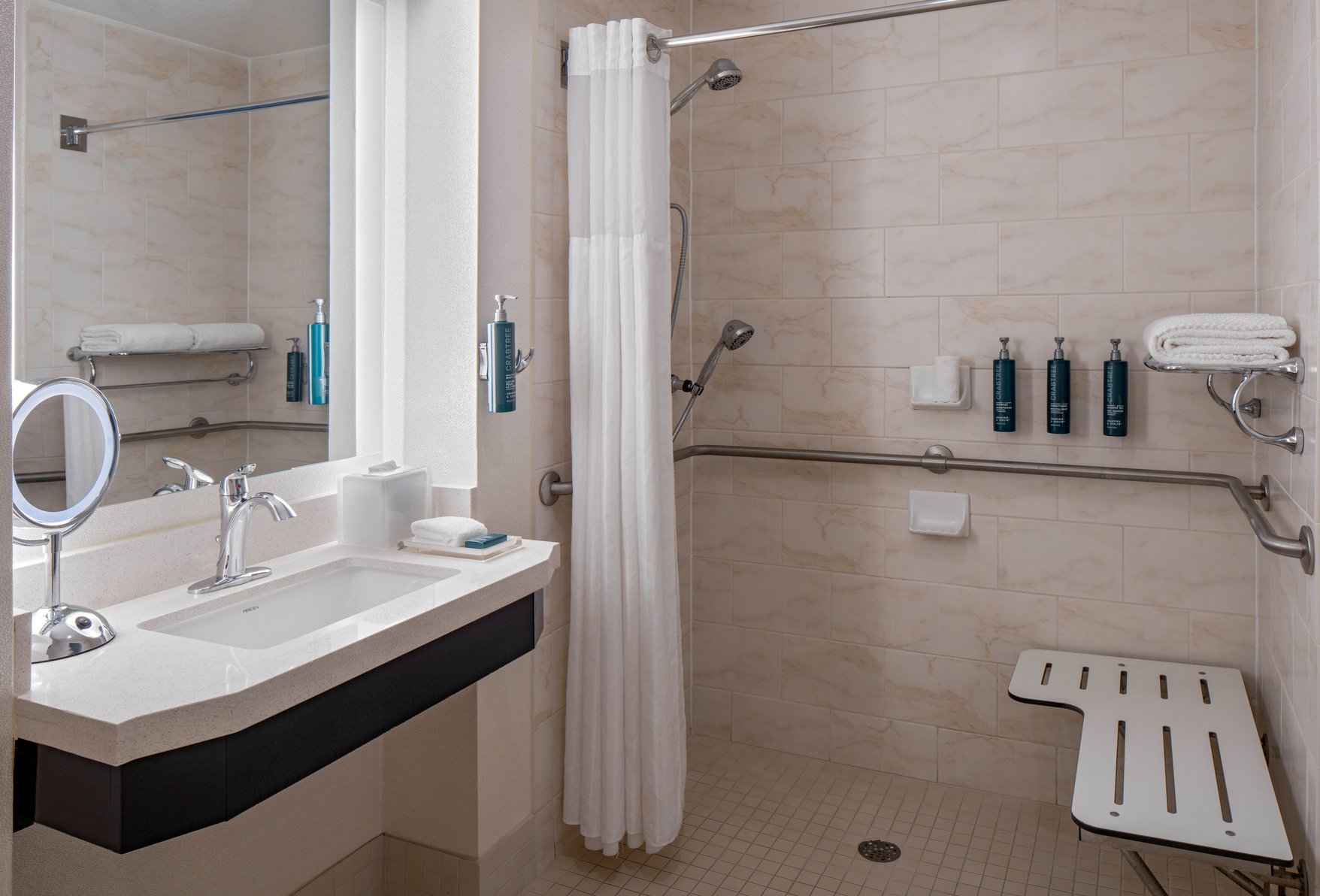 Hilton Shreveport Room Type - 2QN MOB HEA ACC RI-SHW
