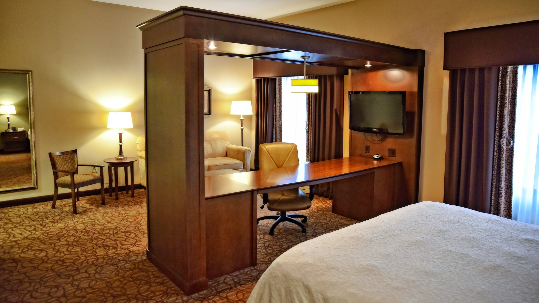 HAMPTON INN GENESEO NY Room Type - 1KN MOB HEA ACC RIS STU NS