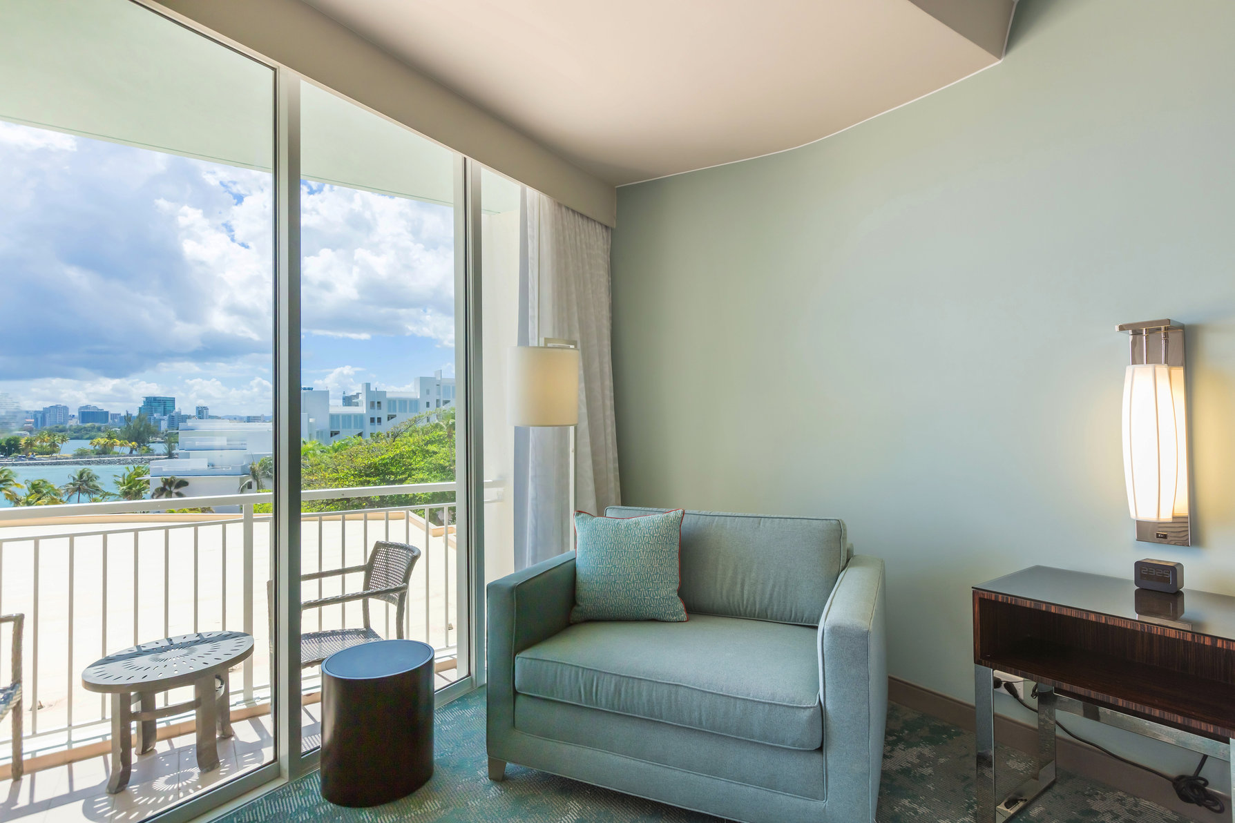 Caribe Hilton Room Type - SIGNATURE MOB ACC RIS 1KNG