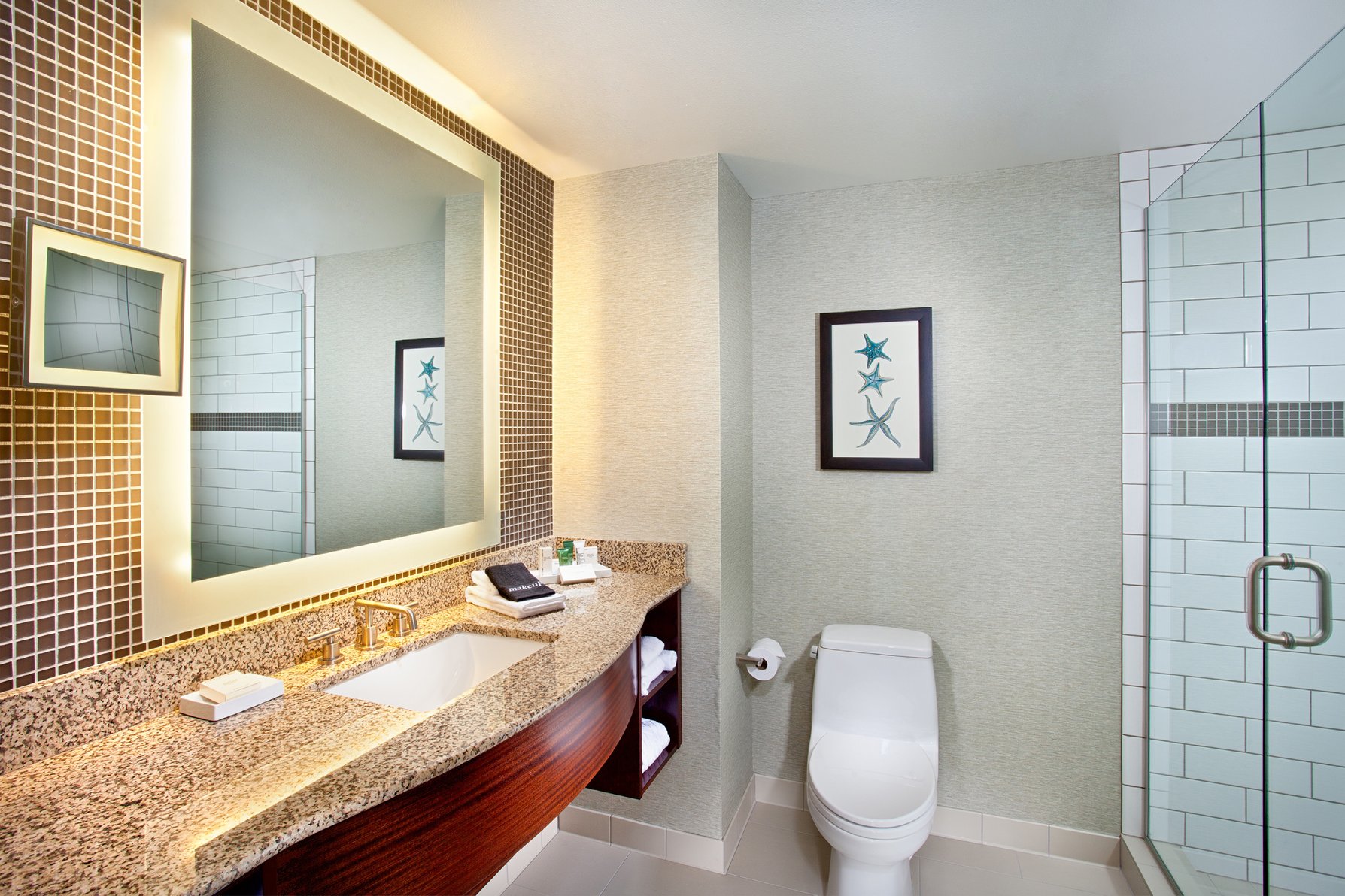 Cape Rey Carlsbad Beach, a Hilton Resort and Spa Room Type - TRADITIONAL TWO QUEEN Cape Rey Carlsbad Beach, a Hilton Resort and Spa Room Type - TRADITIONAL TWO QUEEN