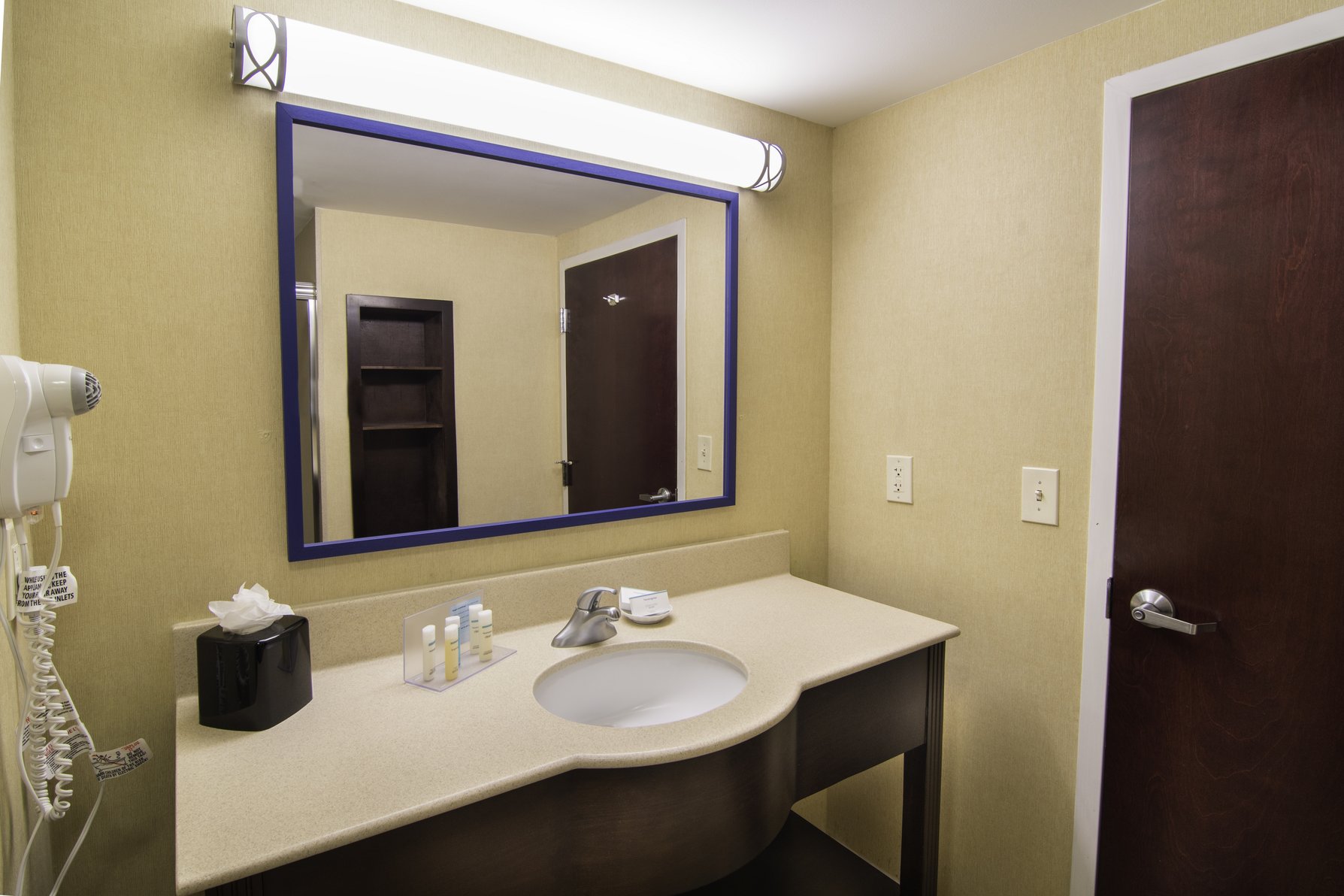 Hampton Inn by Hilton KINGSLAND Room Type - 2 QUEEN HEAR IMPAIR NOSMOK