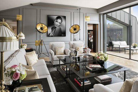 Suite Harcourt Paris