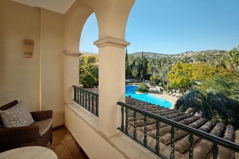 Junior Suite Golf or Pool View - Balcony