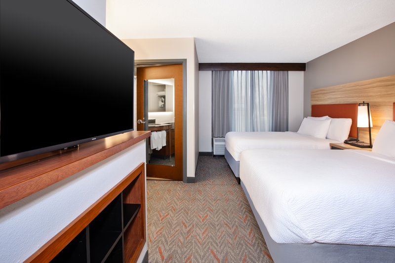 Candlewood Suites Cincinnati Northeast – Mason