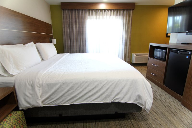Holiday Inn Express Santa Rosa North