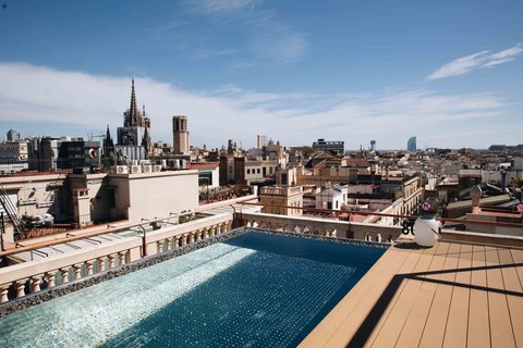 Swimming pool and views