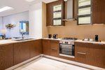 Deluxe Suite, 1 Bedroom Deluxe Apartment, 1 King, City view, Balcony