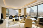 Premium Suite, 1 Bedroom Apartment, 1 King, Partial sea view, Balcony