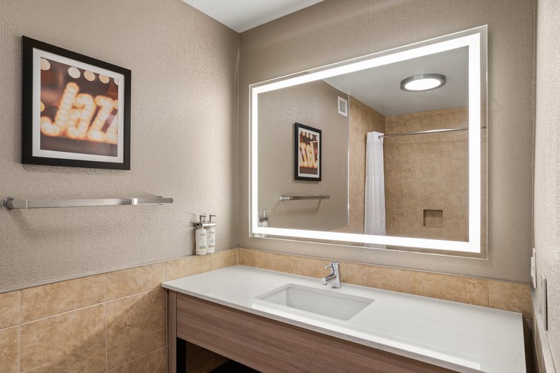 Holiday Inn Baton Rouge College Drive I-10
