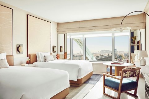 Scenic Room Twin Bedroom