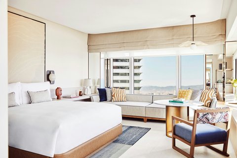 Seascape Room King Bedroom Entrance view
