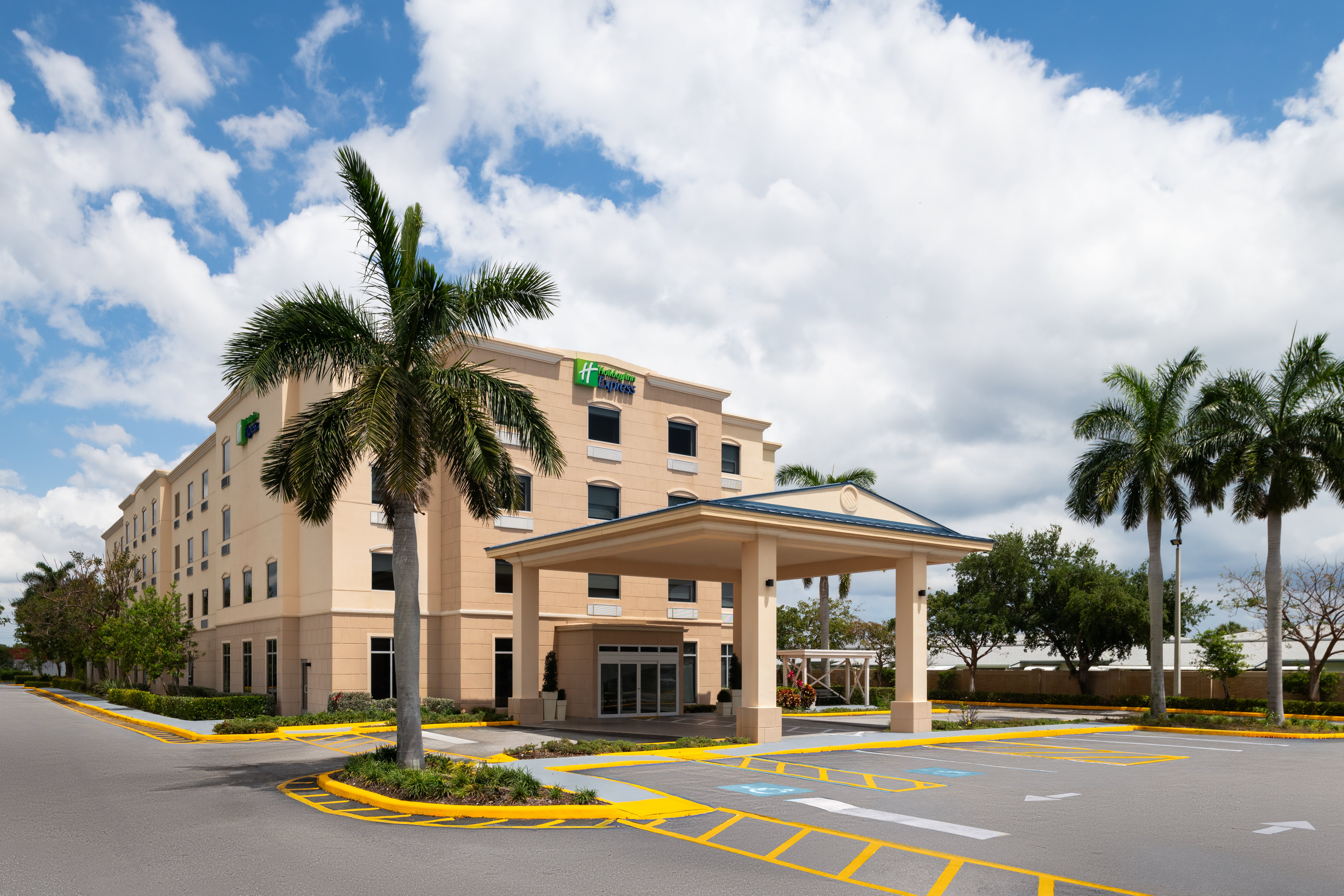Holiday Inn Express/Stes Boynton Beach W