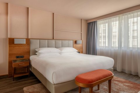 Panorama Suite Bedroom