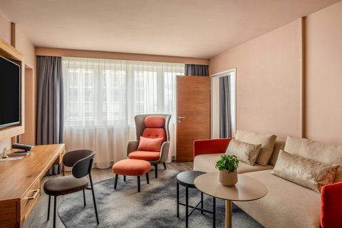 Panorama Suite Living Room